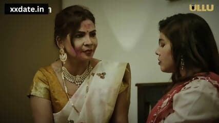 Badi chachi ne jawaan bhatije se apni gaand marwayi part 2