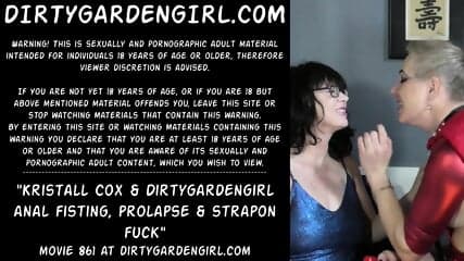 Kristall Cox & Dirtygardengirl anal fisting, prolapse & strapon fuck
