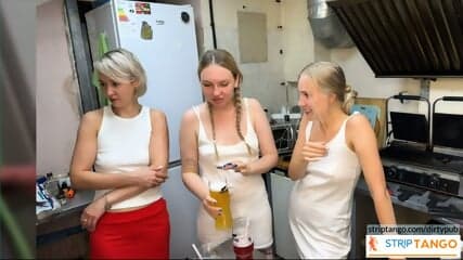 Beautiful College Student Licks Hot Beautiful Woman - during their work in a fast food!