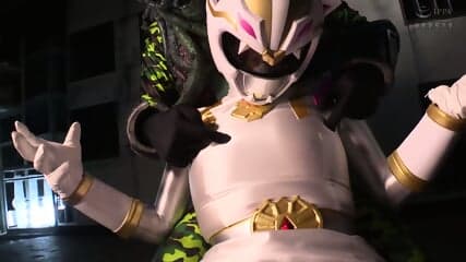 Plant monster turns white ranger into a real bad bitch vegetarianist.