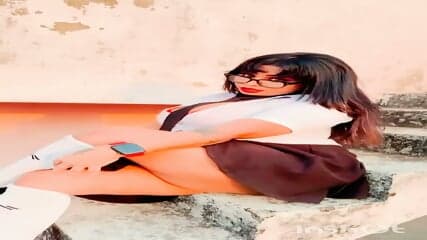 IG Hot Bold Model@shilpa_official_6.9 Sexy Cleavage Show