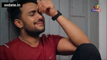 Indian Wife Cuckold Hubby Ke Samne Boyfriend Se Chuda Kitchen