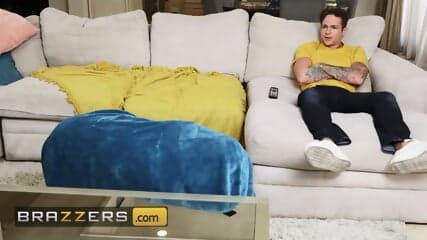 BRAZZERS - Daisy Taylor Gets Spit Roasted By Dante Colle And Jayden Marcos Before Milking Their Cocks