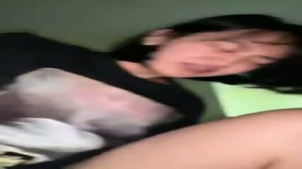 Sabik sa kantot si komare beginilah kaluw pertama Kali orgasmed full di