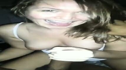 Sexy Snowbunny Blowjob