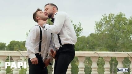 Allen King Kneels Greedily Suck On Sir Peter S  Croatia