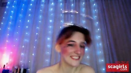 Spreading My Pussy for the New Year