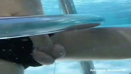Moisa Robert, is he making a video of himself rubbing his dick against a stainless steel bar underwater in a swimming pool? especially in a public place, yes, we know Moisa Robert does something like that in public because he has a few videos like that.ev