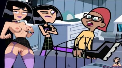 sexy SAM BALLBUSTING black nerd, anime kick in the balls Danny Phantom