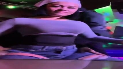 Booty: Her google drive folder, 1223 videos => https://rentry.co/ww4r9dsq