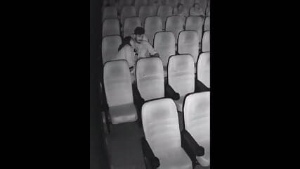 GirlFriend Blowjob in Cinema Hall