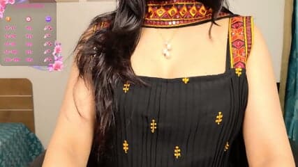 Aashvika private exclusive full nudes