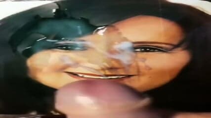 MILF Michaela gets cum peed out of her face after hyperspermia cumshot