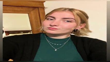 Hot petite slut gf wants to be seen