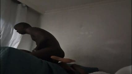 Yara Preta .,, anal a parir dos 7:35, fazendo-a gozar antes na buÃ§a, depois aquele trato no rabÃ£o atÃ© arregar e depois vitamina na boca