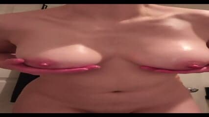 Massive Tits Get Oiled