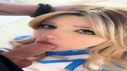 Sue Storm Sucks Cock