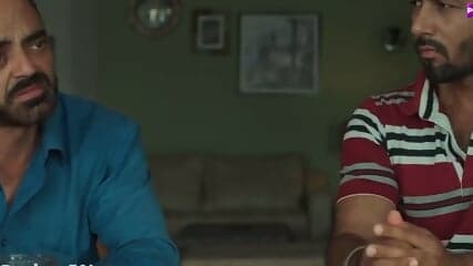 DESI BHABHI PREMI KE SATH FARRAR_1