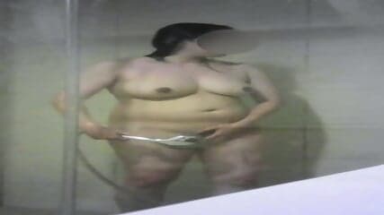 Spy My Aunt Shower 3