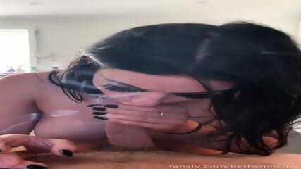 Beth Smoking Blowjob Girl