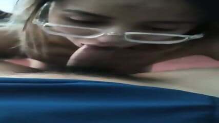 Nepali Chashmish Girlfriend Gives Blowjob & Takes Cum In Mouth