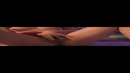 Piccola dai capelli blu si tocca