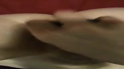 Inexperienced Can make Micro Sperm WITH VIBRATOR