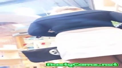 Public upskirt - no panties