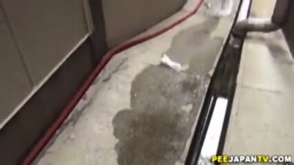 Hot asian sluts pissing