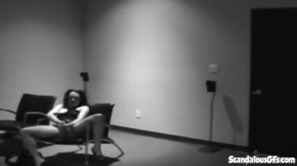 Solo slut masturbates with a toy from her handbag