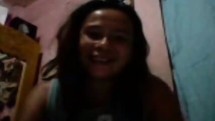 23th PINAY MILF helps a man cum on cam