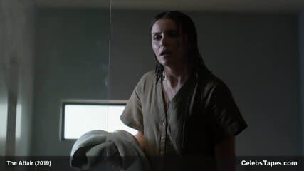 Emily Browning nude pregnant