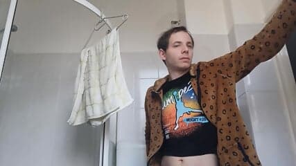 Gergely Molnar - Confortable handjob