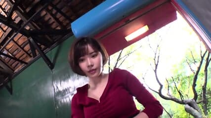Let's Go Outside- Eimi Fukada Who Seduces And Squeezes A Man Outdoors Outdoor Exposure SEX